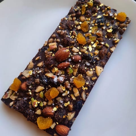 Dubai Chocolate Bark Treat
